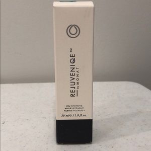 Monat REJUVENIQE Oil Intensive